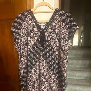 Ava & Viv pastel pink and black cute pattern blouse size x